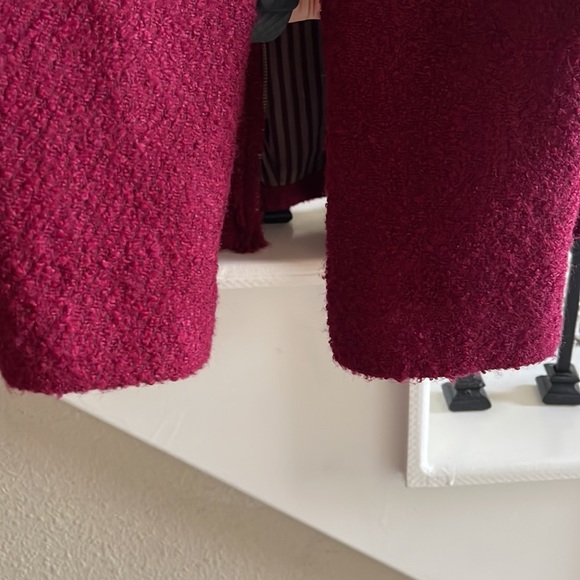 CAbi #530 Blazer Jacket Britt Boucle Merlot Blazer Burgundy Red Wool Blends Sz 6 - Picture 6 of 12